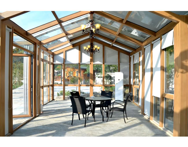 鋁木復(fù)合陽(yáng)光房